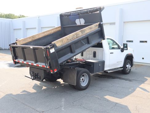 Used 2022 GMC Sierra 3500 Pro w/ Convenience Package AWD/4WD image 11