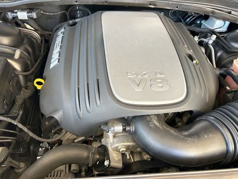 Used 2019 Dodge Challenger R/T w/ Performance Handling Group image 11