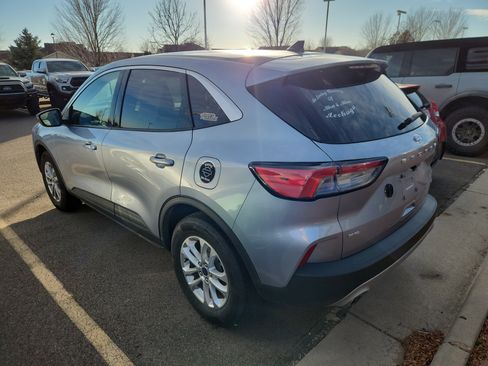 Used 2022 Ford Escape SE w/ Convenience Package image 7