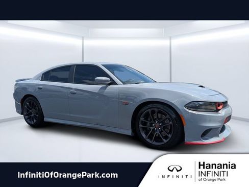 Used 2022 Dodge Charger Scat Pack w/ Plus Group RWD image 1