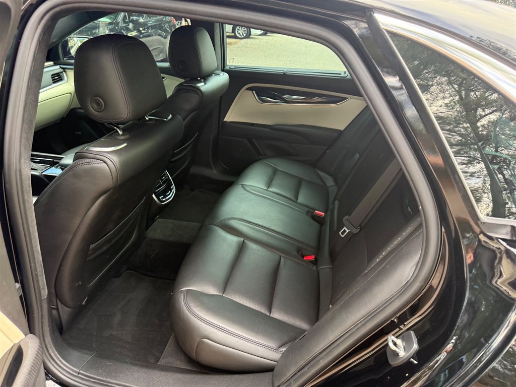 Used 2015 Cadillac XTS Platinum AWD/4WD image 14