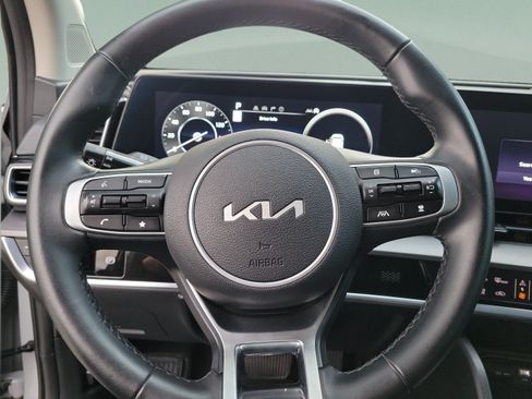 Certified 2025 Kia Sportage SX FWD image 17
