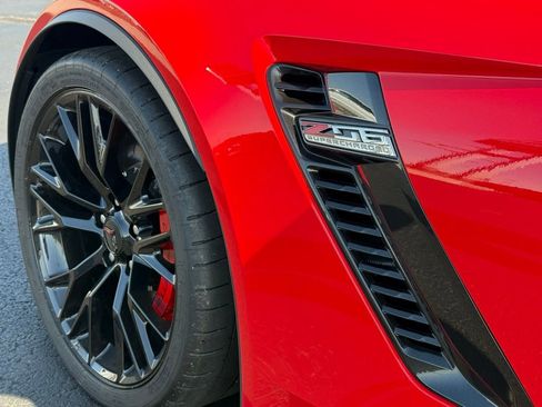 Used 2017 Chevrolet Corvette Z06 image 9
