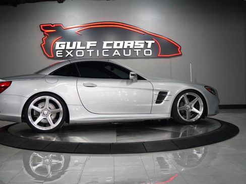 Used 2018 Mercedes-Benz SL 450 image 12