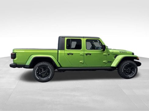 New 2025 Jeep Gladiator Willys image 8