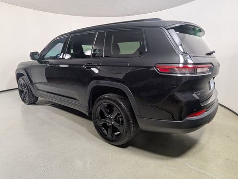 Used 2023 Jeep Grand Cherokee L Limited w/ Luxury Tech Group II RWD image 6