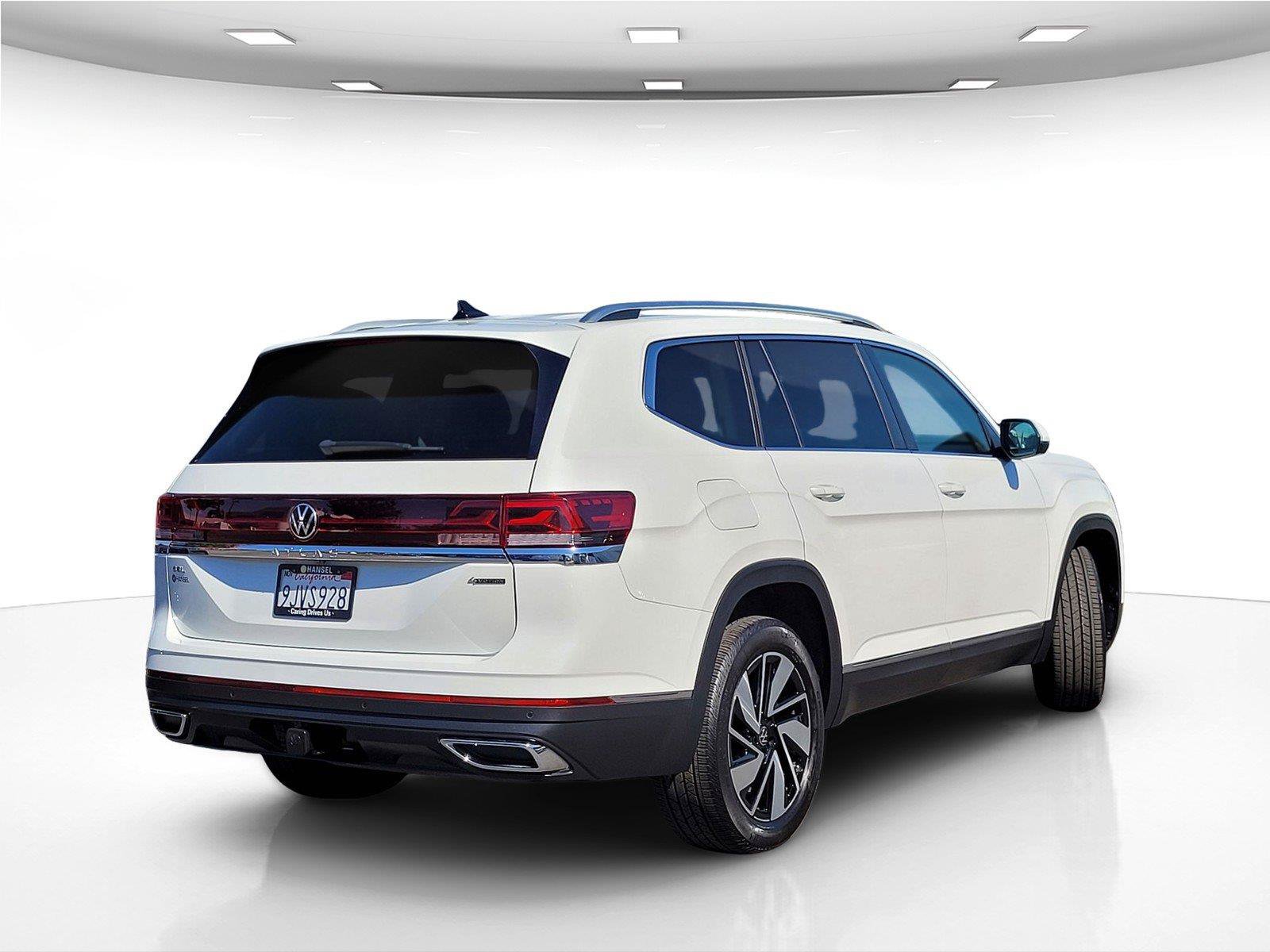 Certified 2024 Volkswagen Atlas SEL AWD/4WD image 6