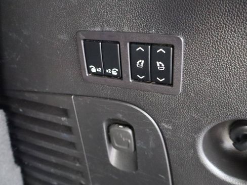 Used 2018 GMC Yukon Denali AWD/4WD image 34