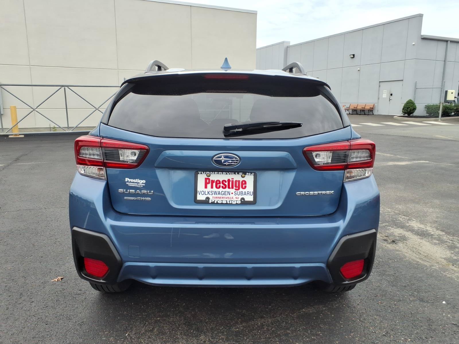 Certified 2021 Subaru Crosstrek 2.0i Premium AWD/4WD image 3