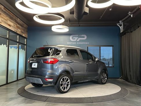 Used 2020 Ford EcoSport Titanium image 3