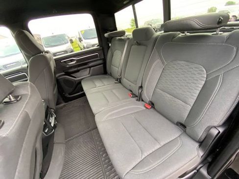 Used 2025 RAM 1500 Big Horn AWD/4WD image 13