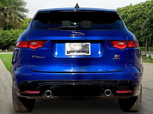 Used 2020 Jaguar F-PACE S image 4