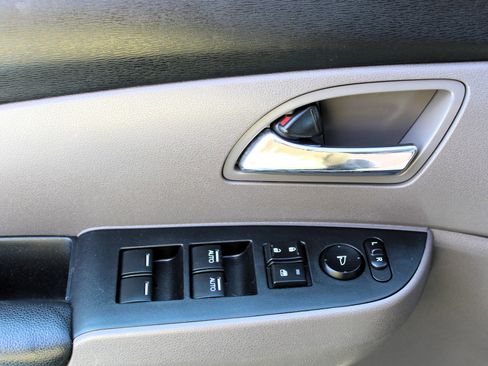 Used 2014 Honda Odyssey EX-L image 10