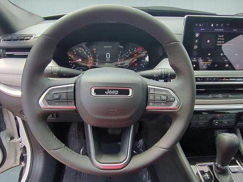 Used 2024 Jeep Compass Limited AWD/4WD image 18
