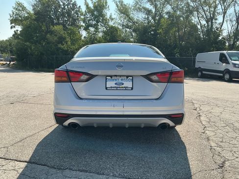 Used 2022 Nissan Altima 2.5 SL FWD image 4