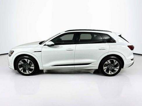 Used 2023 Audi e-tron Premium AWD/4WD image 2
