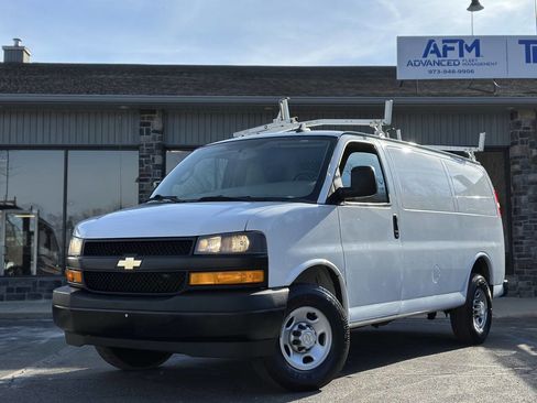 Used 2021 Chevrolet Express 2500 w/ Driver Convenience Package image 2