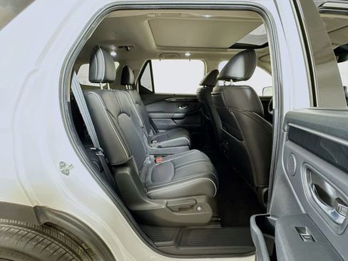 Used 2025 Honda Pilot Elite image 28