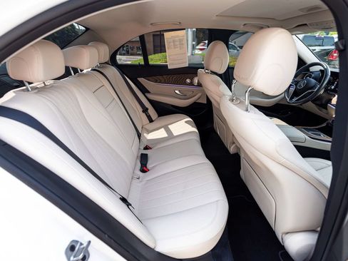 Used 2022 Mercedes-Benz E 350 4MATIC Sedan image 30