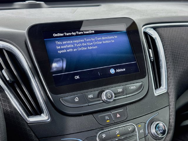 Used 2020 Chevrolet Malibu LT FWD image 15