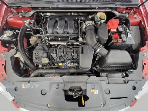 Used 2014 Ford Taurus SEL image 7