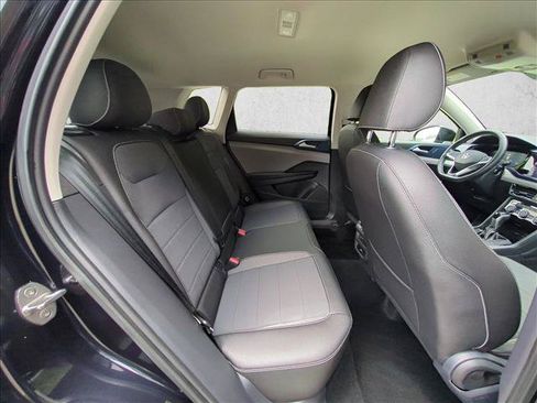 Used 2024 Volkswagen Taos SE FWD image 21
