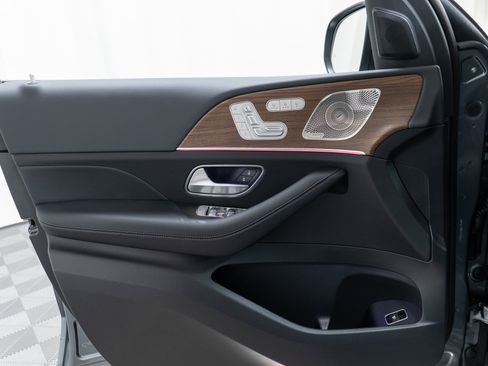 New 2026 Mercedes-Benz GLE 450 4MATIC image 11