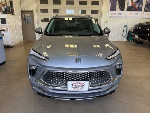 Used 2024 Buick Encore GX Avenir AWD/4WD image 3