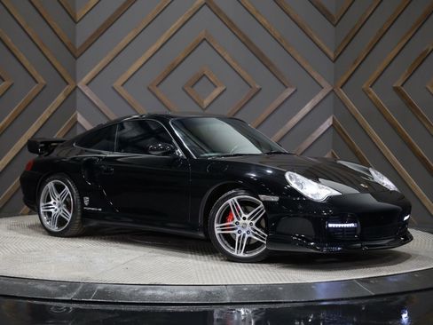 Used 2003 Porsche 911 Carrera 4S image 1