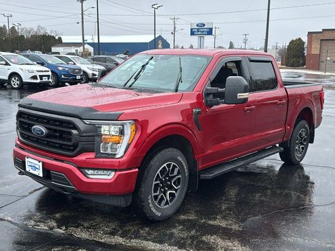 Used 2021 Ford F150 XLT w/ Equipment Group 302A High image 4