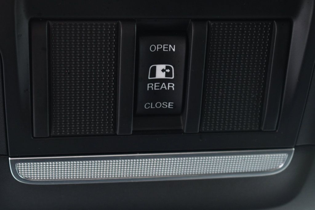 Used 2019 RAM 1500 Big Horn AWD/4WD image 36