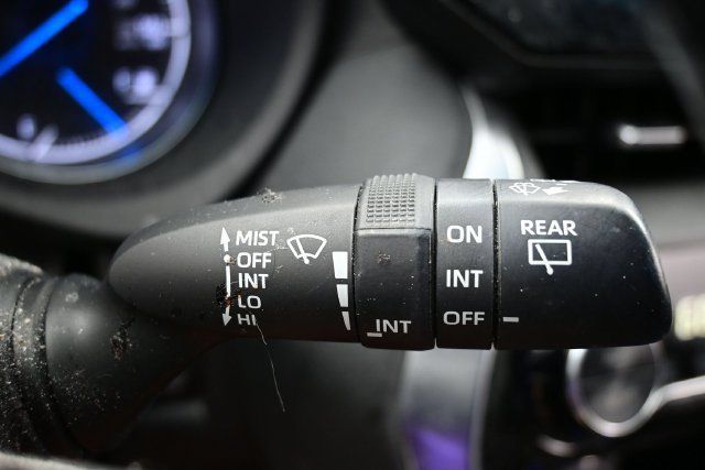 Used 2021 Toyota Venza XLE w/ Softex Package AWD/4WD image 26