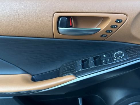 Used 2023 Lexus IS 300 w/ Premium Package RWD image 12