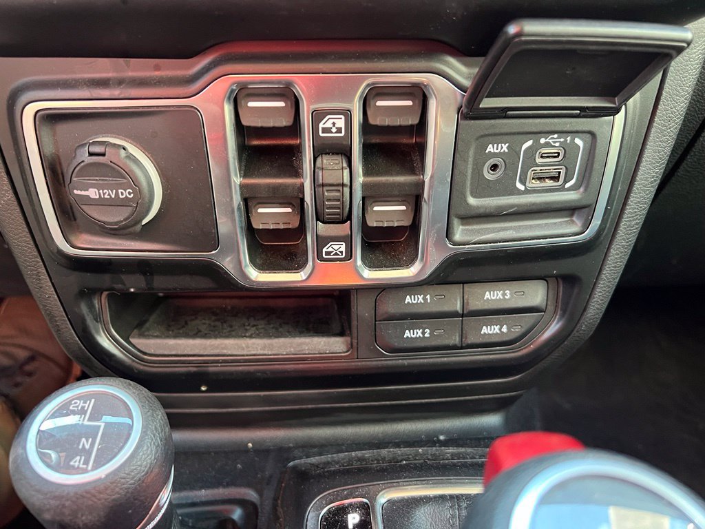 Used 2022 Jeep Wrangler Unlimited Sport AWD/4WD image 16