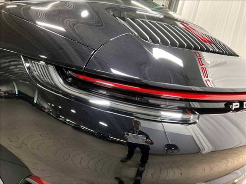 Used 2021 Porsche 911 Targa 4S AWD/4WD image 33