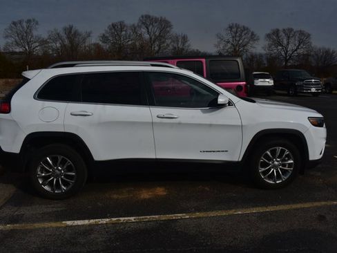 Used 2021 Jeep Cherokee Latitude Lux w/ Comfort/Convenience Group image 4