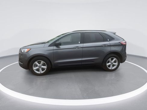 Used 2022 Ford Edge SE AWD/4WD image 5