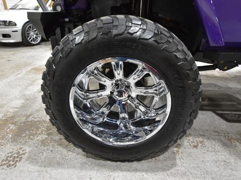 Used 2017 Jeep Wrangler Unlimited Rubicon w/ Cold Weather Group image 54