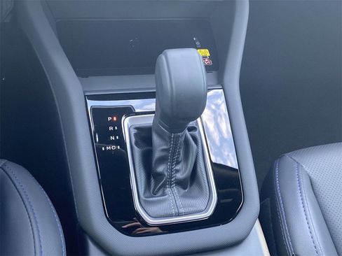 New 2025 Subaru Forester Limited w/ Popular Package image 26