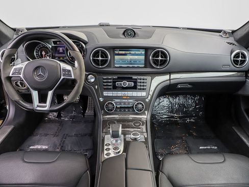 Used 2014 Mercedes-Benz SL 63 AMG image 2