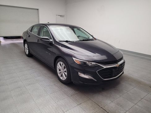 Used 2022 Chevrolet Malibu LT w/ Leather Package FWD image 13