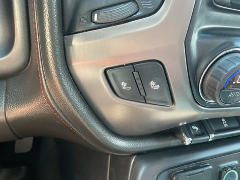 Used 2015 GMC Sierra 1500 SLT AWD/4WD image 18