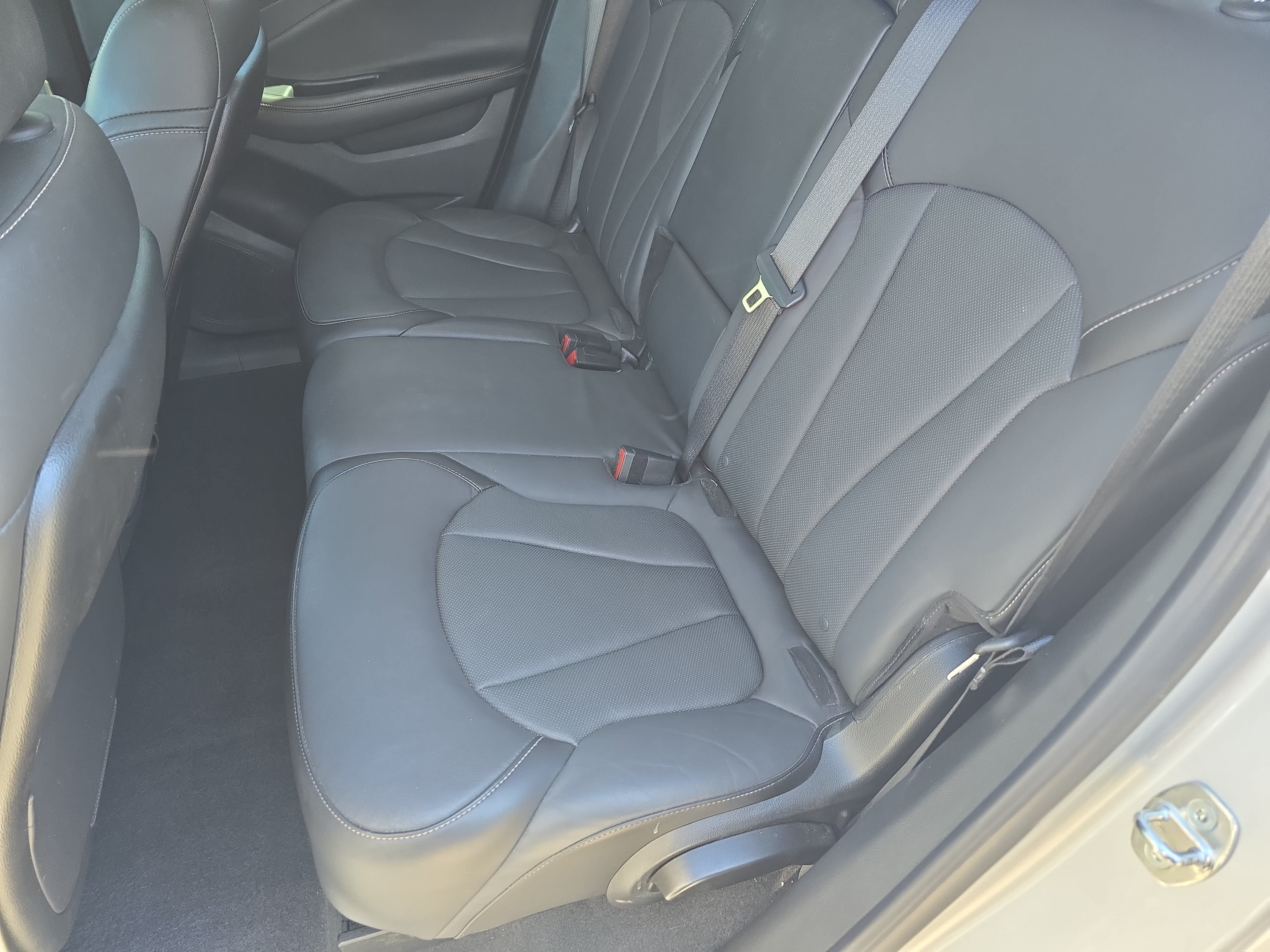 Used 2017 Buick Envision Premium w/ Driver Confidence Package AWD/4WD image 14