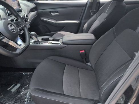 Used 2025 Nissan Sentra SV FWD image 24