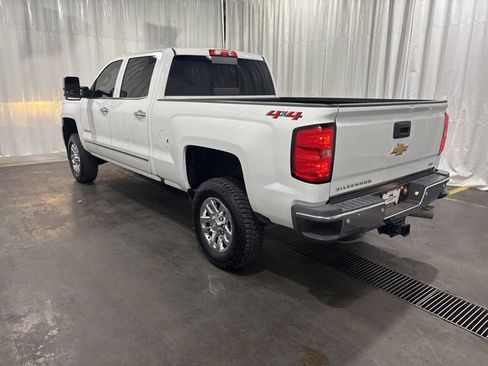Used 2019 Chevrolet Silverado 2500 LTZ w/ Duramax Plus Package image 5