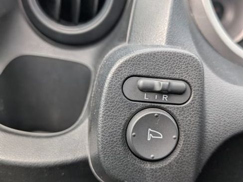 Used 2010 Honda Fit Sport image 17