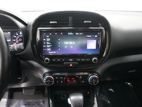 Used 2020 Kia Soul GT-Line Turbo FWD image 20