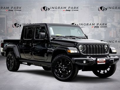 Used 2025 Jeep Gladiator Sport