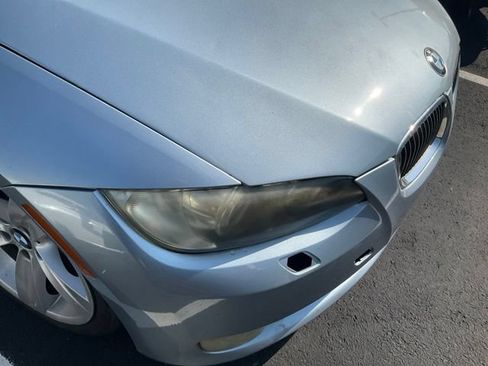 Used 2009 BMW 335i Convertible RWD image 2