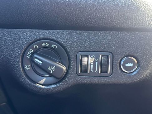 Used 2018 Dodge Challenger T/A image 23